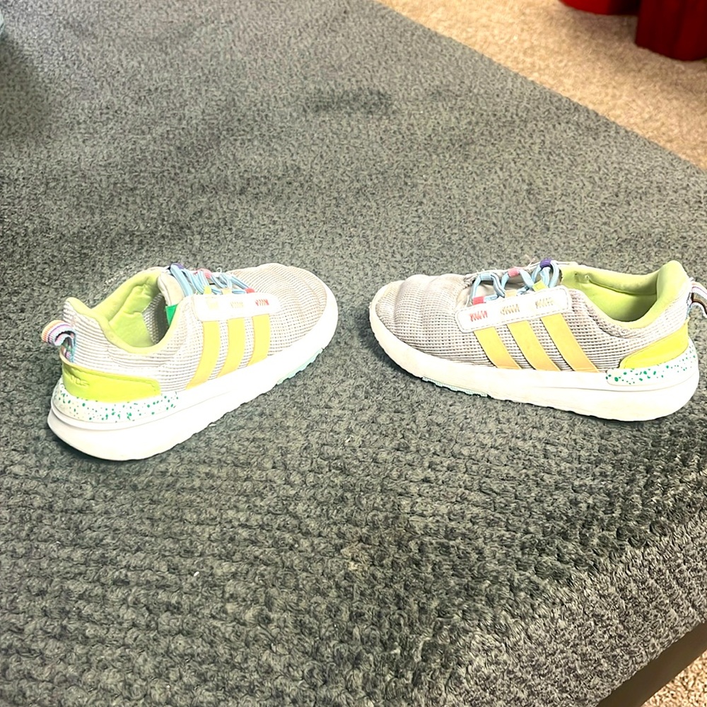 Adidas Sneakers Size 10K